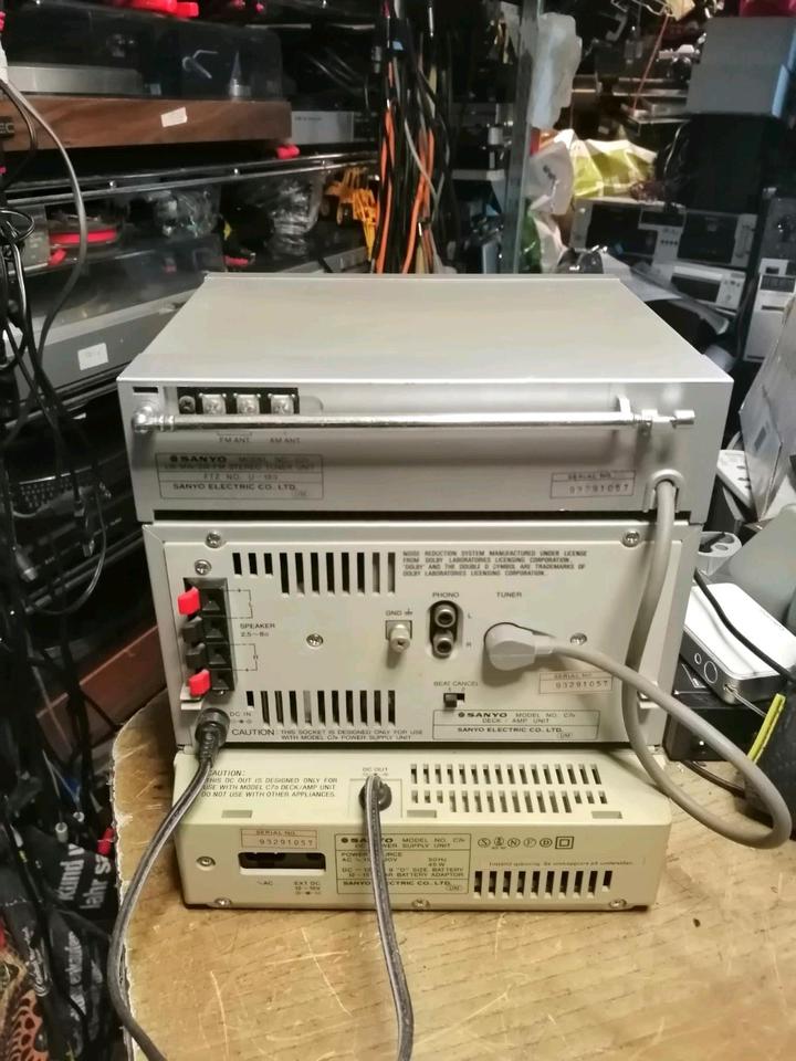 SANYO-Musikanlage: C7P/C7T/C7D + 2 C7S!!