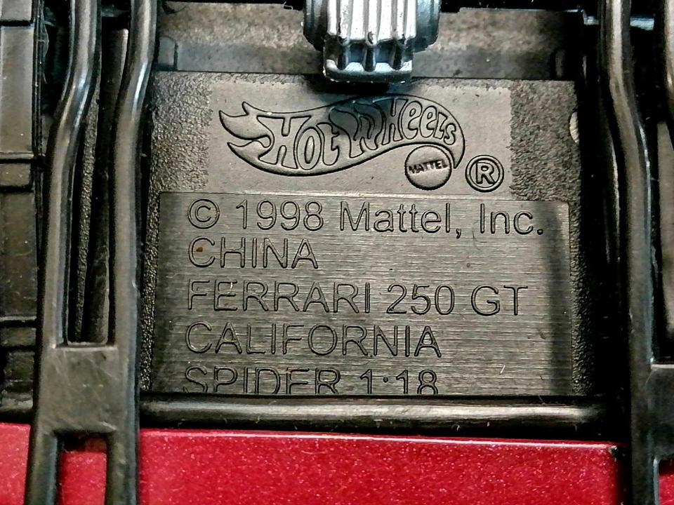 3 Metall-Autos - 1 FERRARI und 2 PORSCHE!!