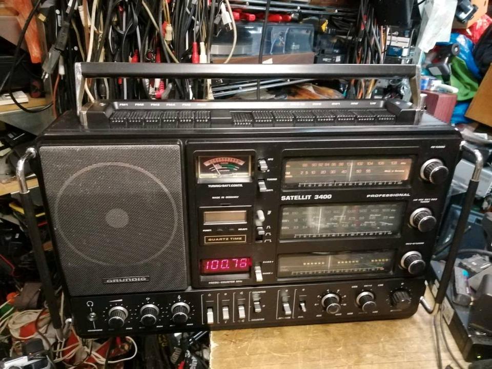 GRUNDIG SATELLIT 3400 Professional, Radio, guter Zustand!!