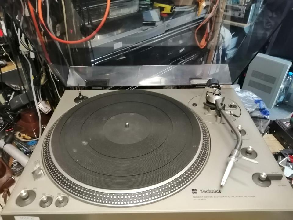 TECHNICS SL-1300 Plattenspieler + ORTOFON PRO Nadelsystem