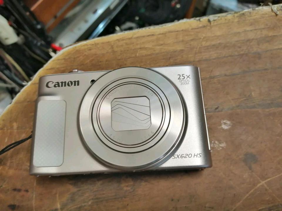 CANON POWERSHOT SX620 HS, Digital-Kamera mit Zubehör!!