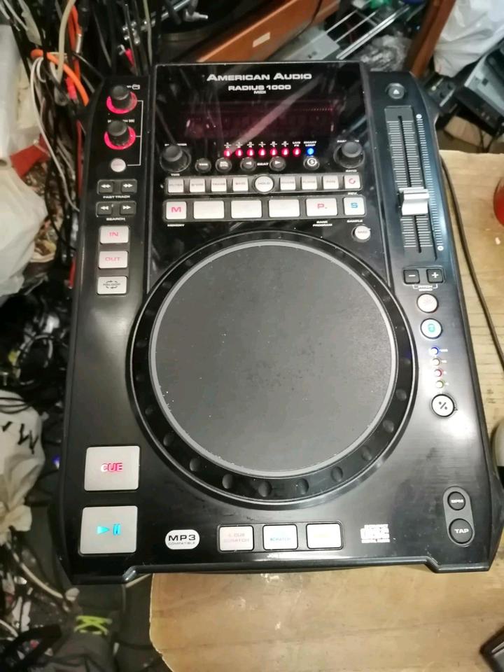 AMERICAN AUDIO Radius 1000 Midi, DJ-CD-Player, DEFEKT!!!