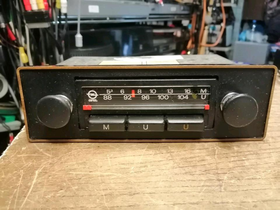 Ftz U 108 Oldtimer Opel, Auto-Radio,, guter Zustand!!