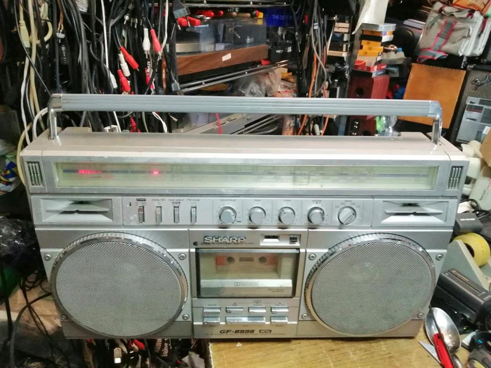 SHARP GF-8989, Radio-Cassetten-Recorder, etwas DEFEKT!!