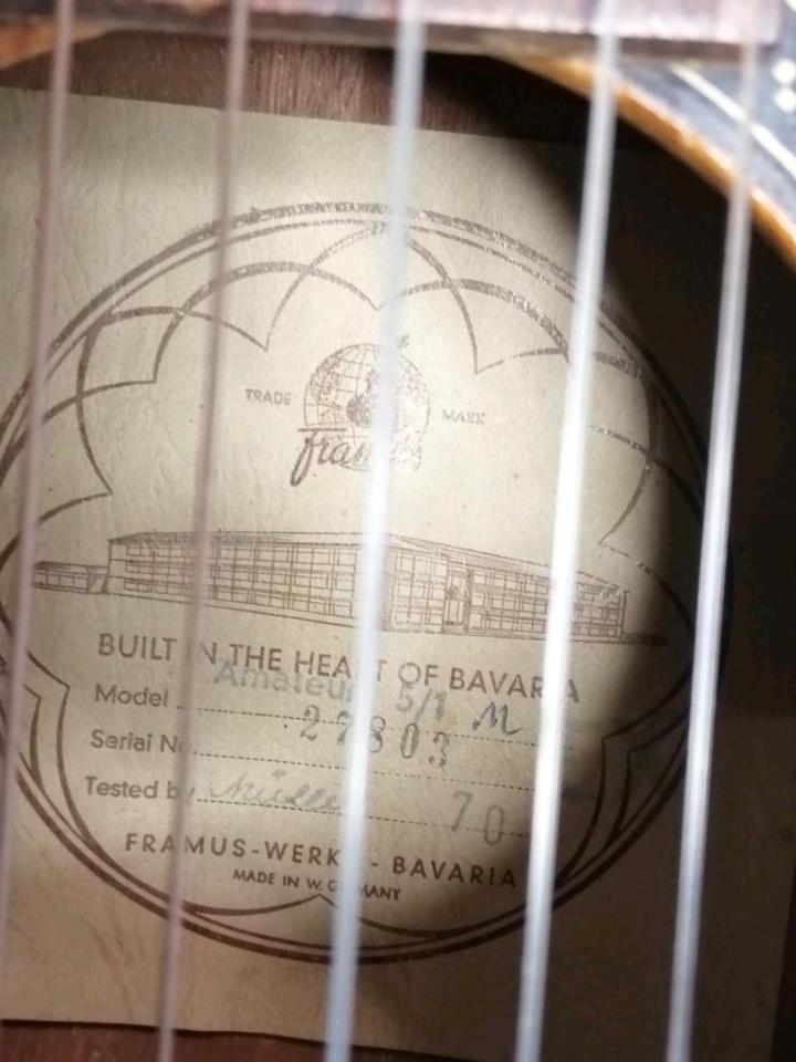 FRAMUS Amateur 5/1, Akustik-Gitarre, mit Gitarrengurt!!