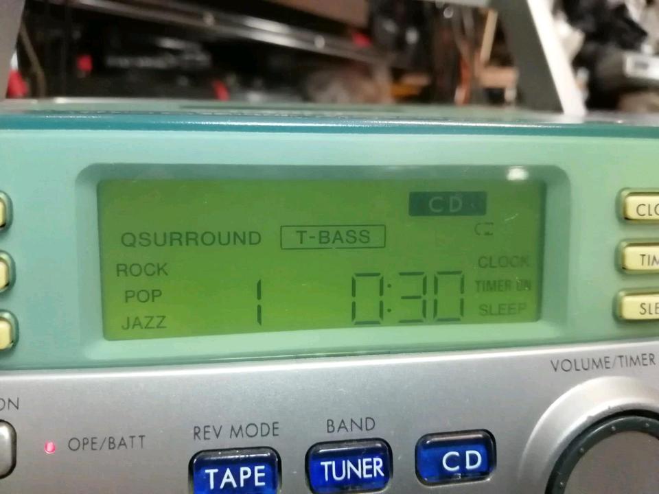 AIWA CSD-EL300EZ CD Radio Cassette-Corder, guter Zustand!!