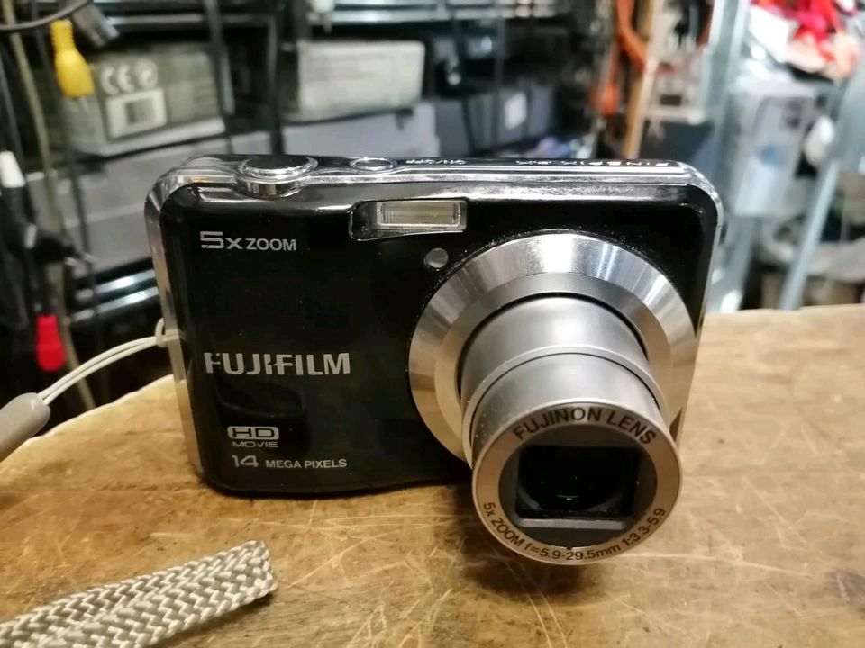 FUJIFILM AX 500, Digital-Kamera, guter Zustand!!