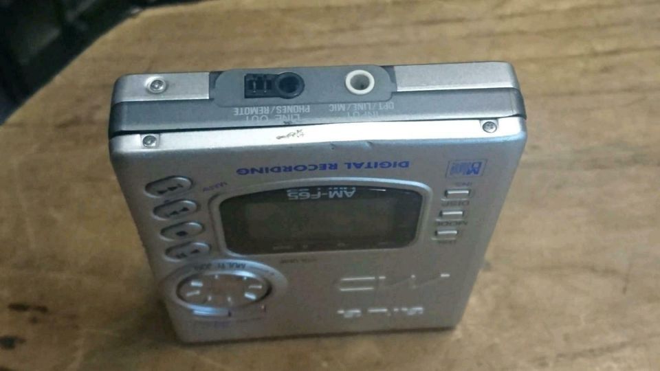 AIWA AM-F65, Minidisc-Recorder mit Zubehör, guter Zustand!