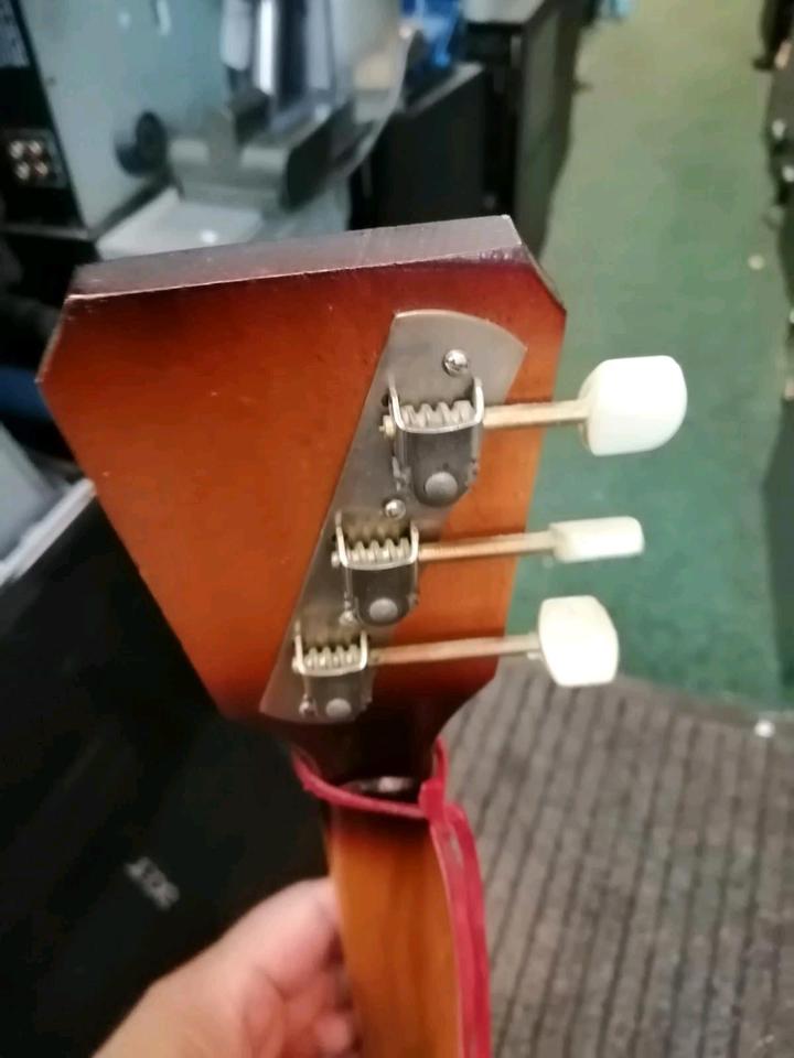 RUSSISCHE BALALAIKA, Baujahr: 1982, 3 Saiten, guter Zustand!!!