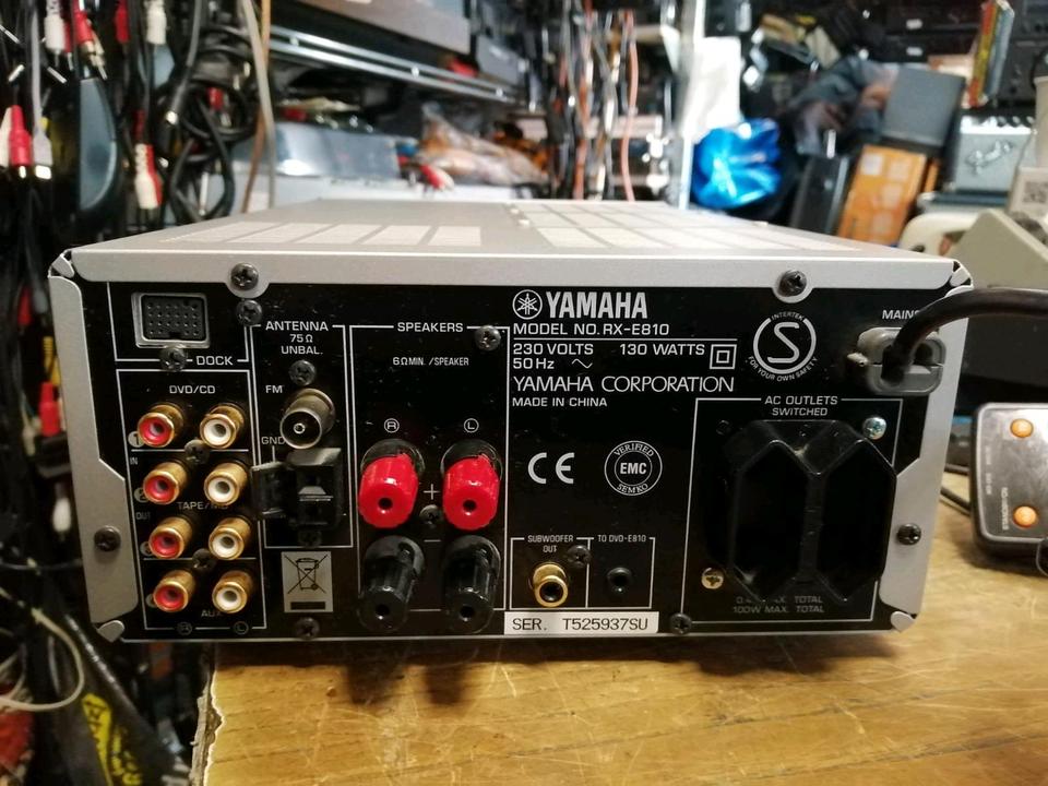 YAMAHA RX-E810, Receiver mit Tuner, Original-Fernbedienung!!