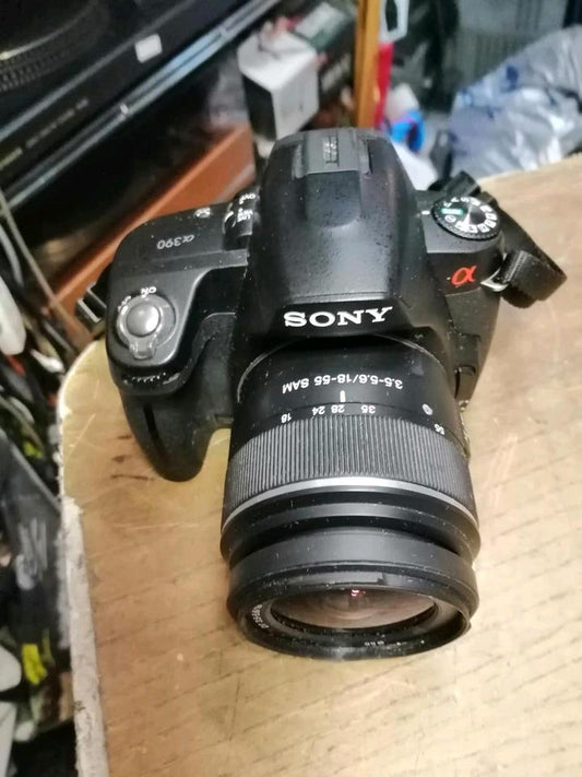 SONY Alpha DSIR A390 Digitalkamera + SONY Objektiv, mit Zubehör!!