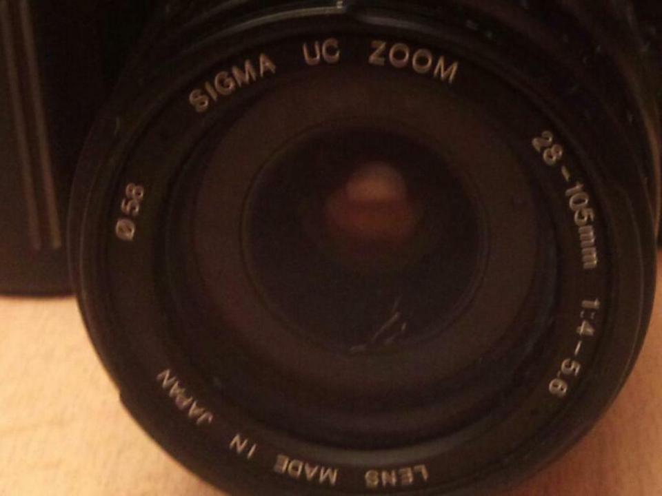 MINOLTA Dynax 3xi, Objektiv SIGMA UC 28-105 mm, sehr schön! !