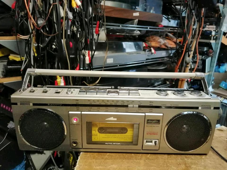 SANYO M7700LE, Radio-Cassetten-Recorder, guter Zustand!!