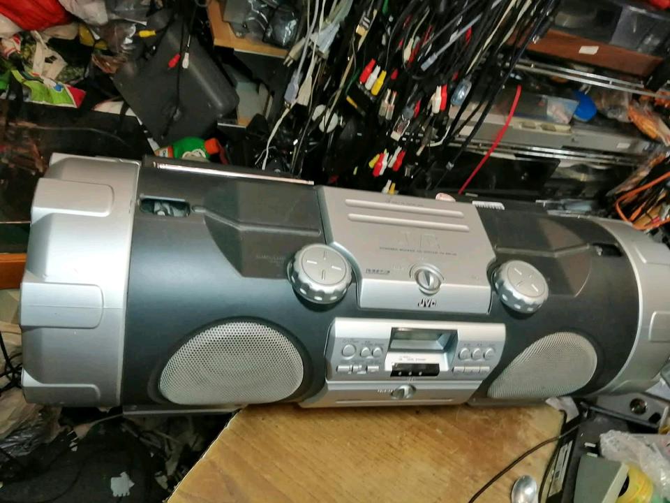 JVC RV-NB10B Ghettoblaster, guter Zustand!!!