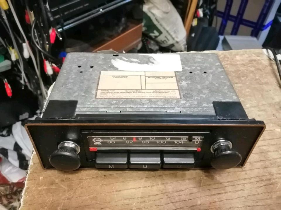 Ftz U 108 Oldtimer Opel, Auto-Radio,, guter Zustand!!