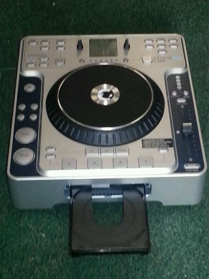 STANTON C304-220; DJ-CD-Player; DEFEKT!!