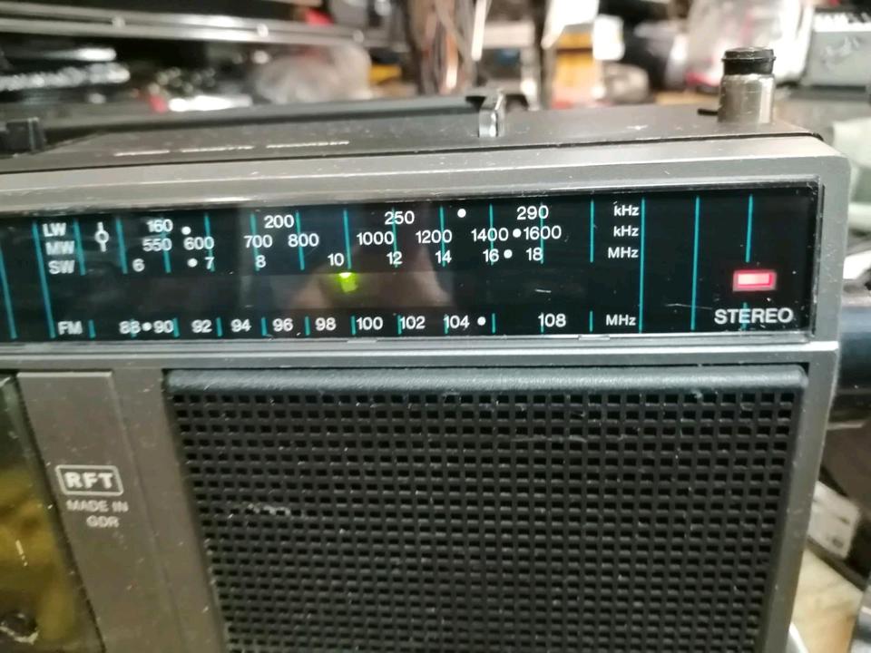 RFT SKR 701, Radio-Cassetten-Recorder, etwas DEFEKT!!