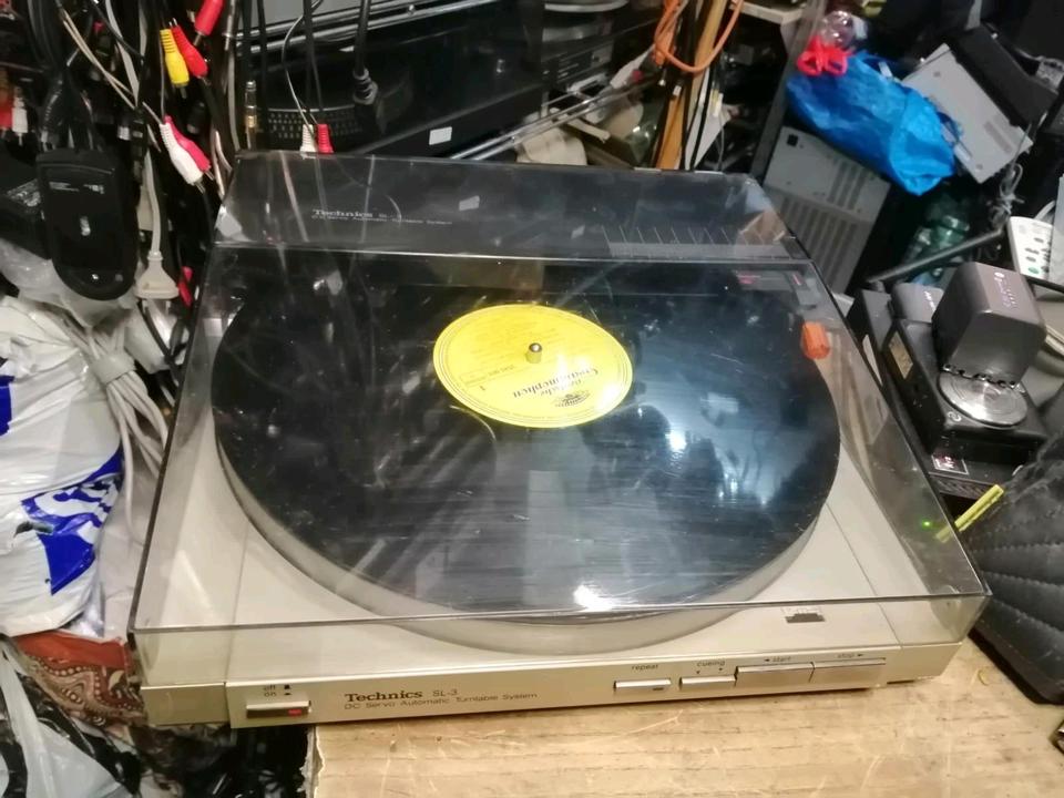 TECHNICS SL-3, Plattenspieler mit NEUEN Antriebsriemen!!!
