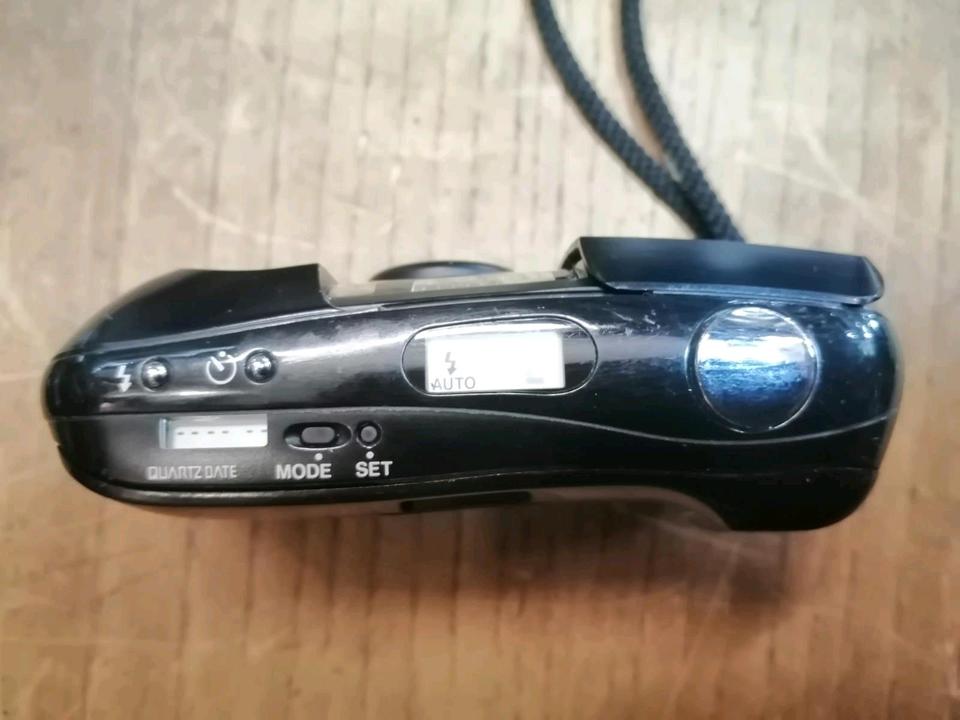 OLYMPUS Mju-1 Analog-Kamera mit 2 Displays, DEFEKT!!