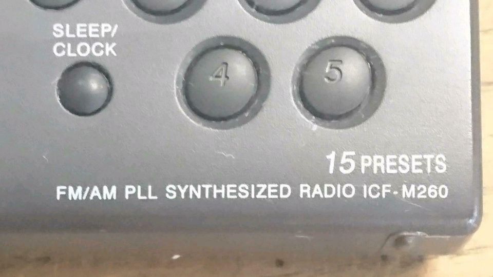 SONY ICF-M260, kleines Radio, FM/AM PLL Synthesized