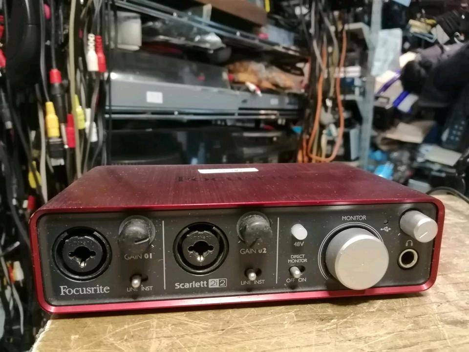 FOCUSRITE SCARLETT 2i2 Audio Interface, guter Zustand!!!