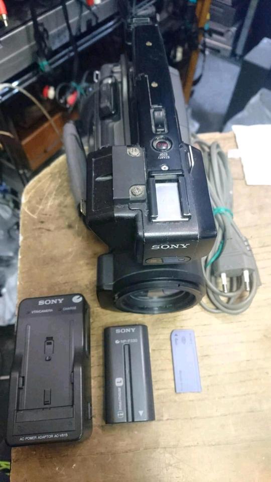 SONY DSR-PD170P, Digital MiniDV-Videocamera, Zubehör, DEFEKT!!