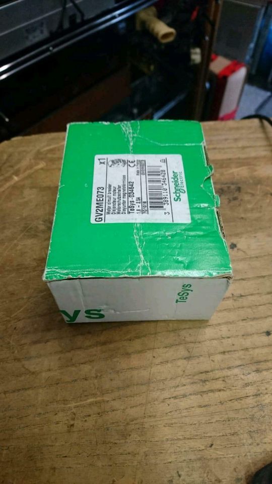 3 neue SCHNEIDER ELECTRIC GV2ME073, Motorschutzschalter NEU & OVP