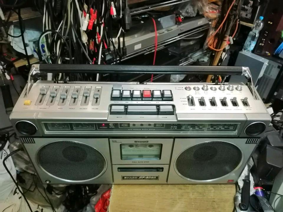 SHARP GF-9090H, Radio-Cassetten-Recorder, guter Zustand!!