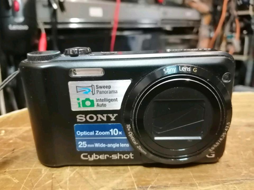 SONY DSC-H55, Digital-Kamera mit Zubehör!!