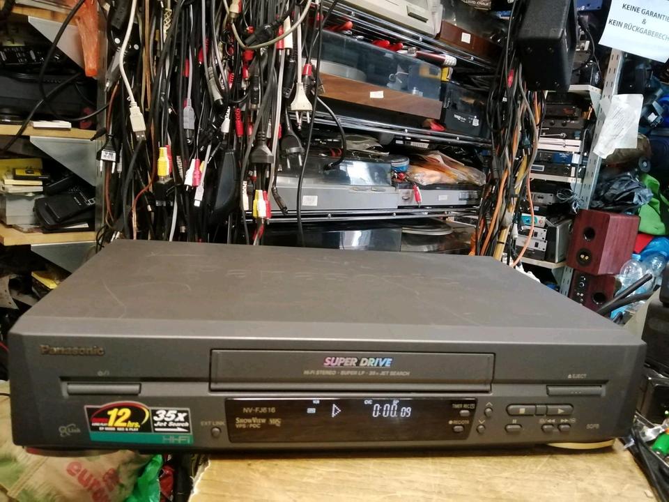 PANASONIC NV-FJ610EG-K, Videocassettenrecorder OHNE Fernbedienun!