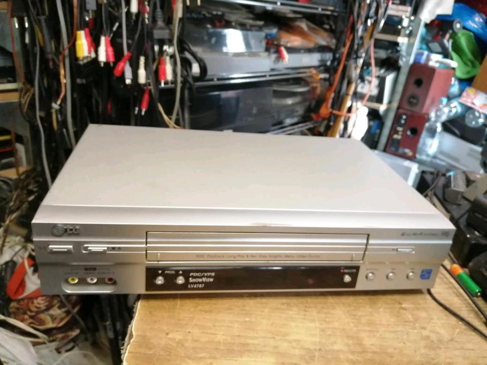 LG LV4787 Videocassettenrecorder