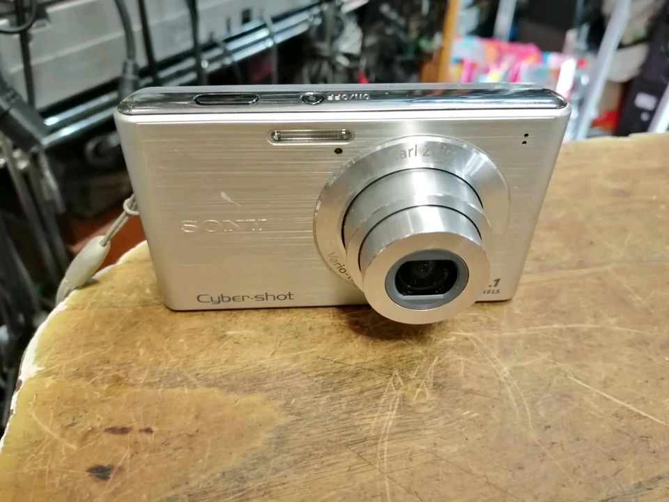 SONY SteadyShot DSC-550, Digital-Kamera mit Zubehör!!