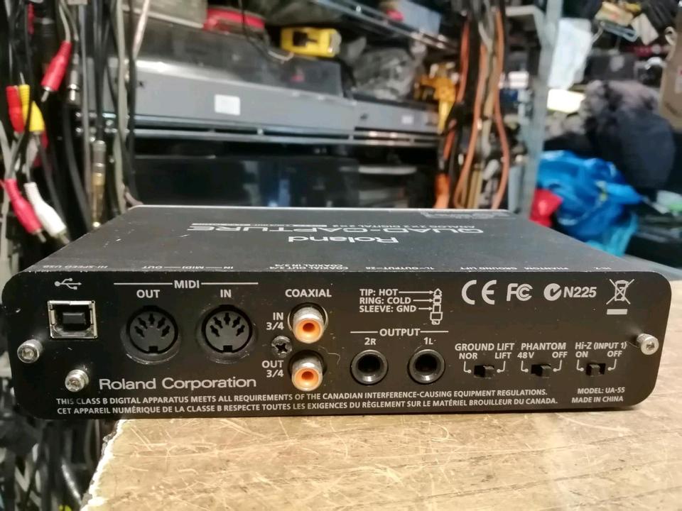 ROLAND Quad-Capture Analog 2x2 Digital 2x2!!!