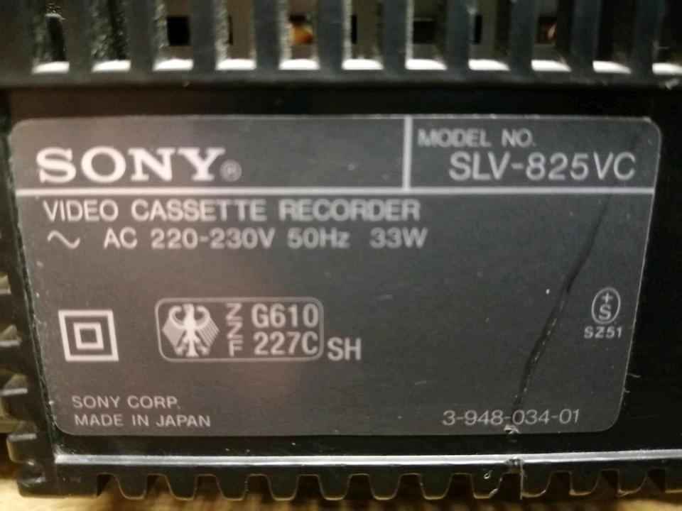 SONY ICF-SW100, kleiner Weltempfänger, DEFEKT!!!