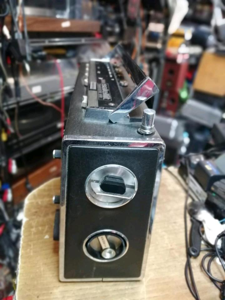 GRUNDIG Satellit Transistor 6001, Radio!!