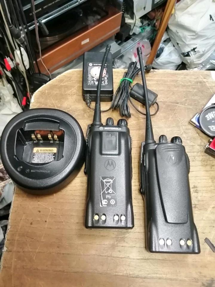 MOTOROLA GP330, 2 Stück Handfunkgeräte, guter Zustand!!!