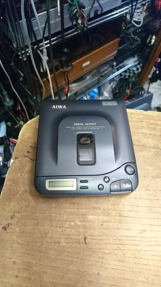 AIWA DX-P50, Compact Disc Player/Discman, OHNE Adapter!!