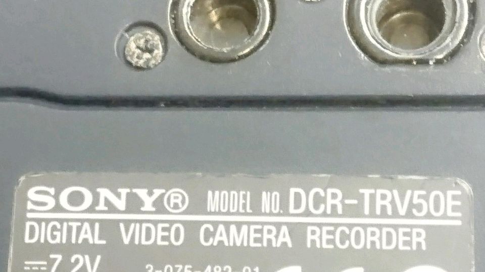 SONY DCR-TRV50E, MiniDV-Videocamera, mit Zubehör!!