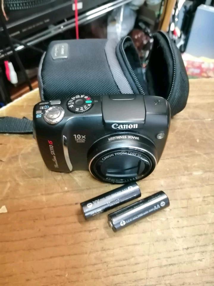 CANON POWERSHOT SX110, Digital-Kamera OHNE Speicherkarte!