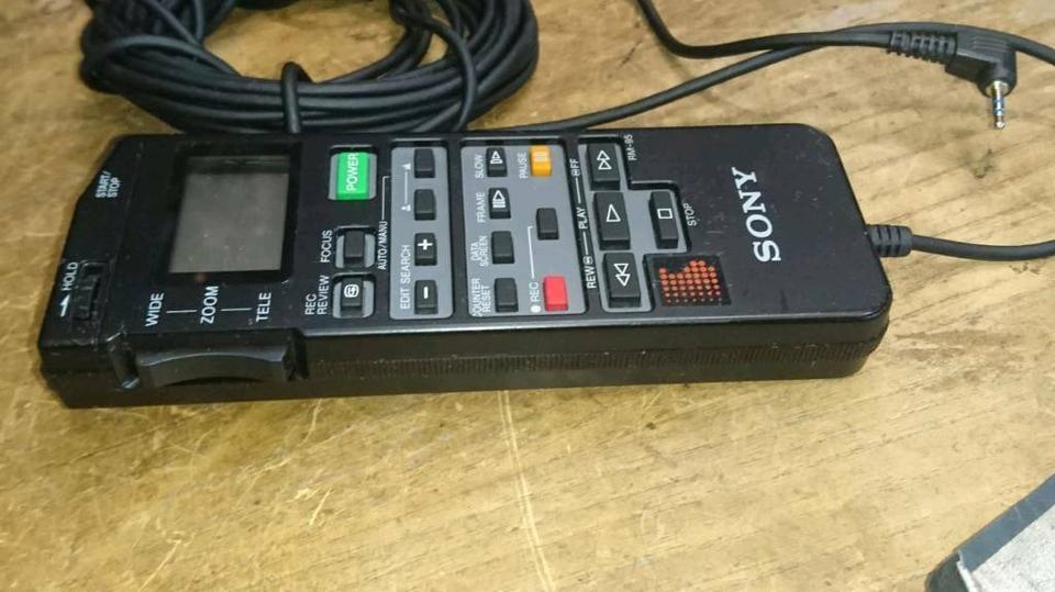 SONY RM-95 Remote Commander, Original-Fernbedienung mit Kabel