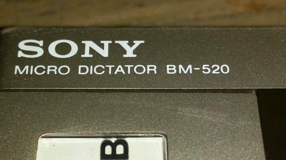 Gelöscht • SONY BM-520 Micro Dictator; Diktiergerät mit Zubehör!