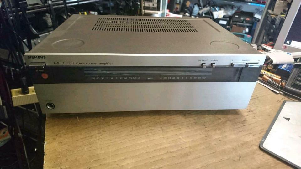 SIEMENS RE 666 Stereo Power Amplifier, guter Zustand!