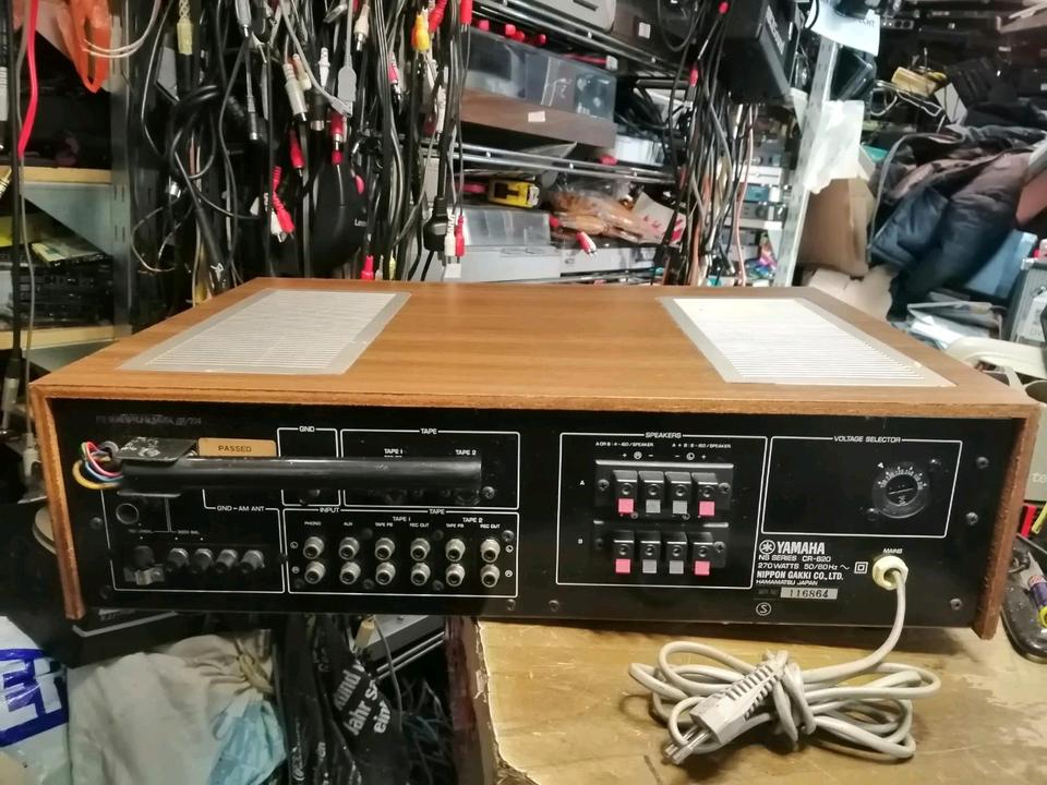 YAMAHA CR-620, Receiver, Holzdesign!!