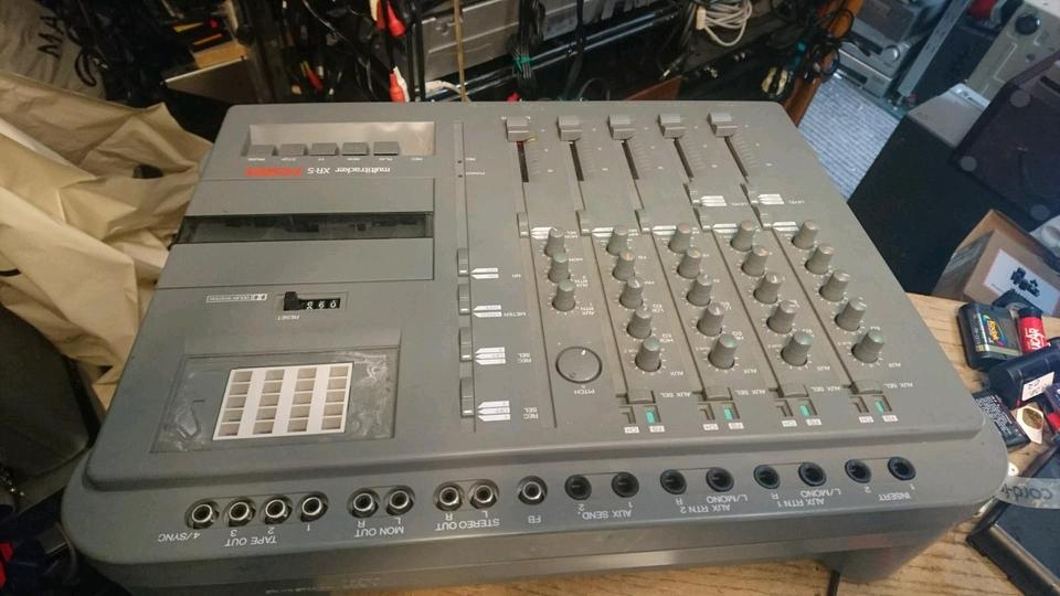 FOSTEX Multitracker XR-5, 4-Track Mixer