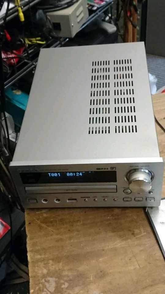 TEAC Model CR-H225, CD Receiver(Tuner/CD/Verstärker) guter Zustan