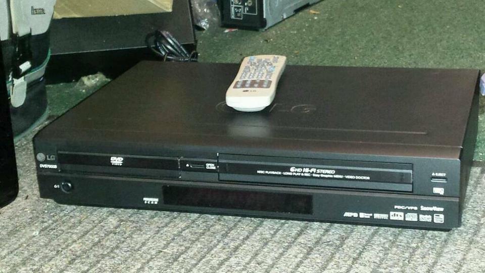 LG DVD Player/Videocassetten-Recorder DVS 7905B