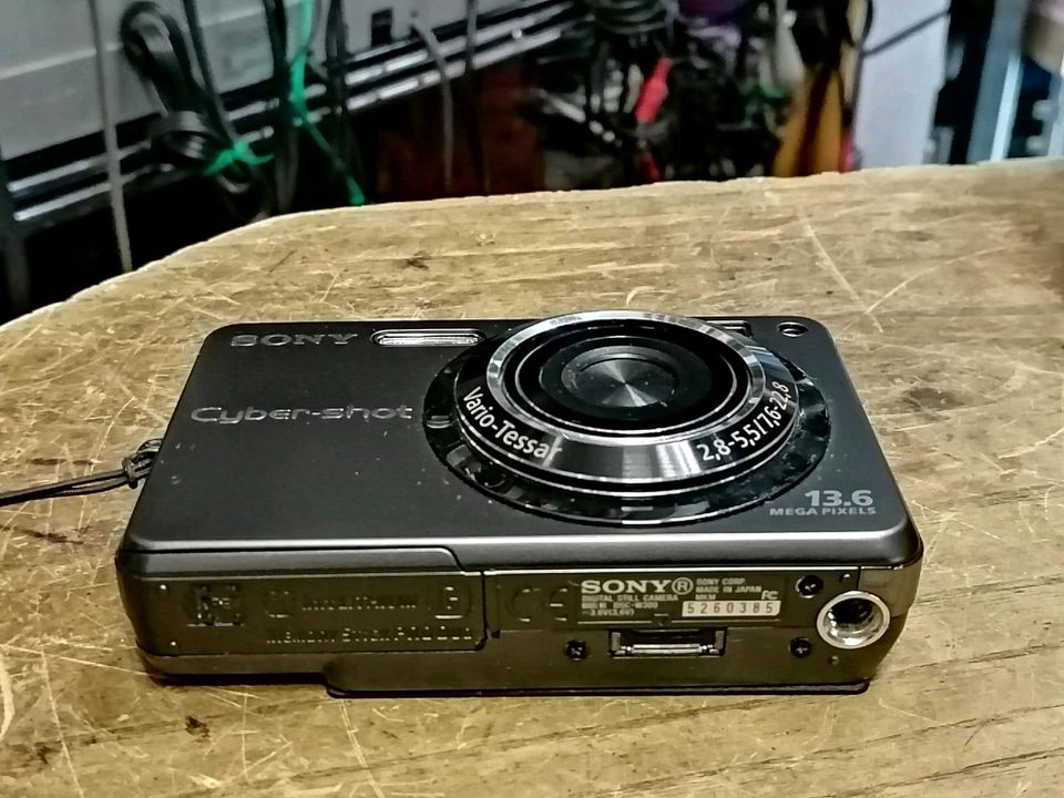 SONY DSC-W300 Super SteadyShot, Digital-Kamera mit Zubehör!!!