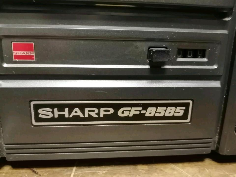 SHARP GF-8585HB, Radio-Cassetten-Recorder, etwas DEFEKT!!