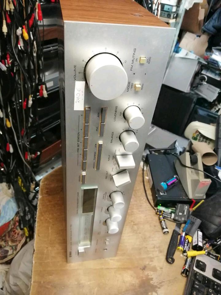 YAMAHA R-700, Receiver, guter Zustand!!