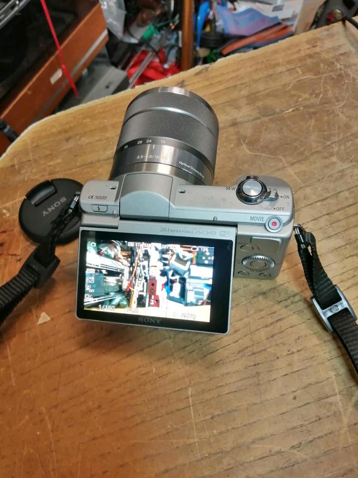 SONY ALPHA ILCE 5000, Digital-Kamera+Objektiv und Zubehör!